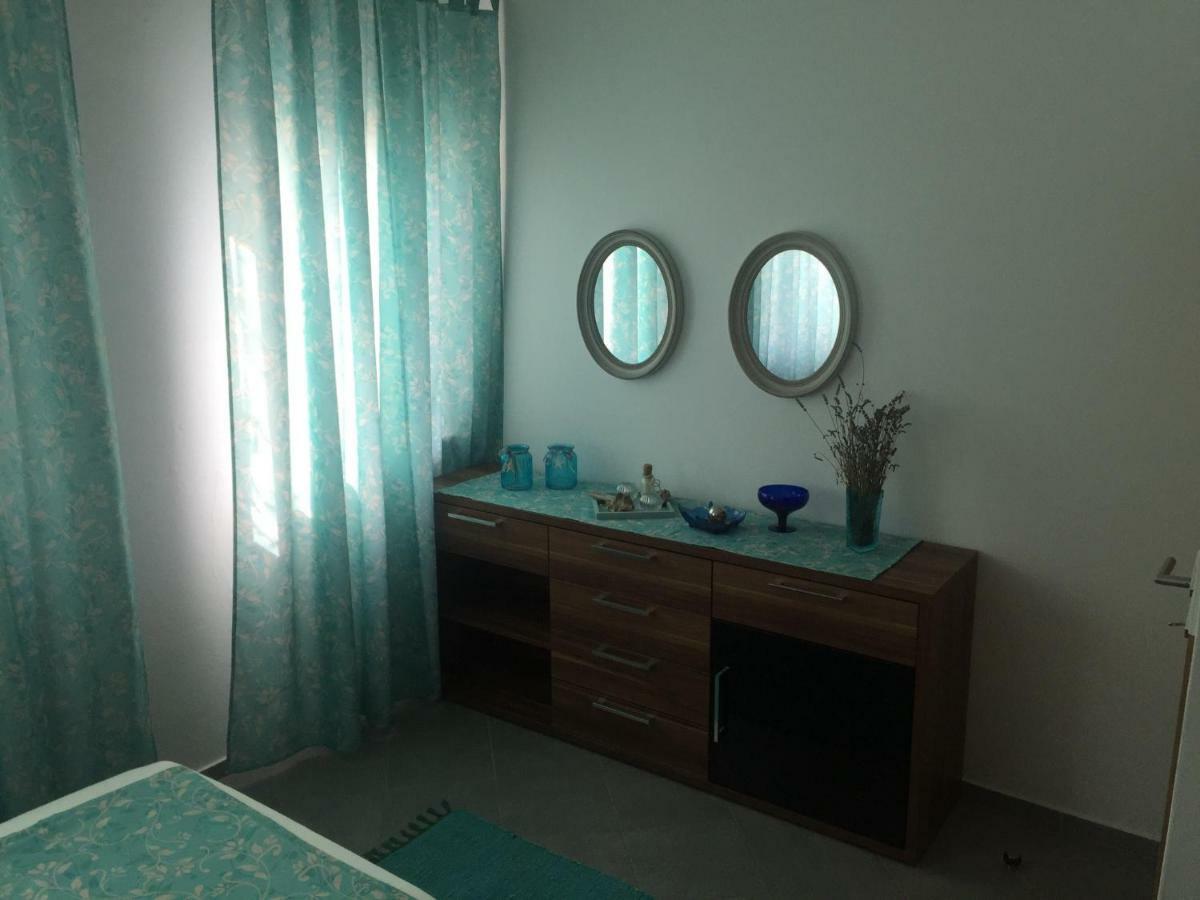 Apartment Vila Lina Vir Exterior photo